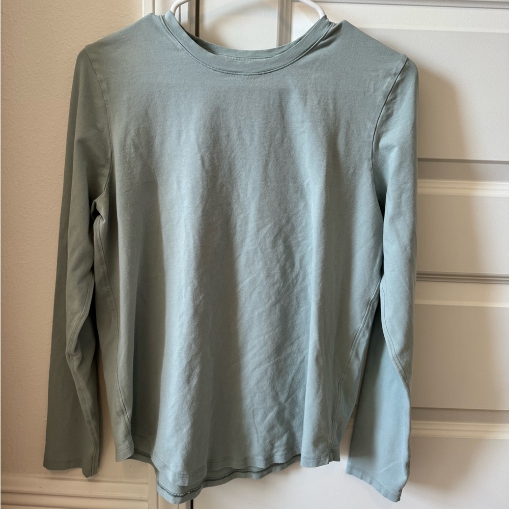Lululemon long sleeve shirt